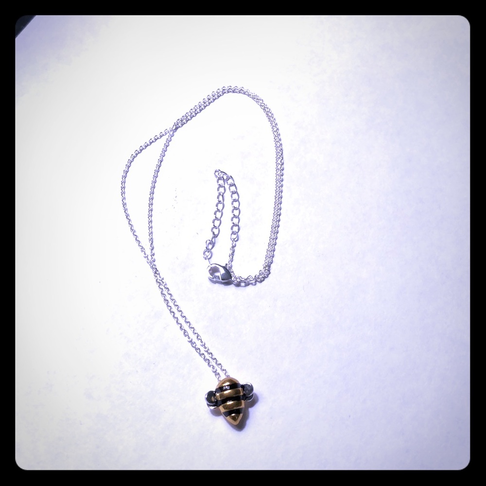 Save The Bees Necklace 🐝